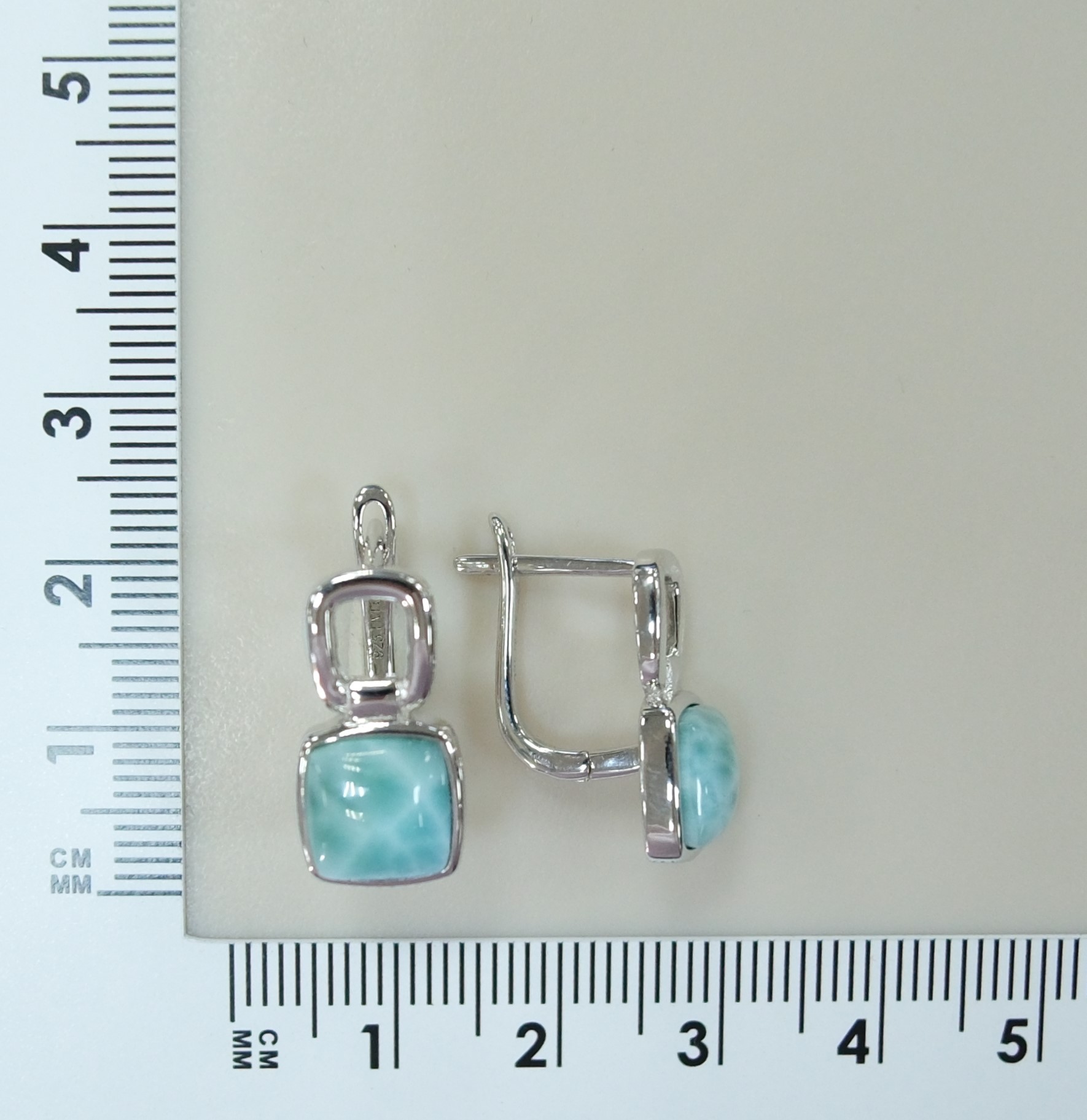 Серебряные серьги с ларимарами